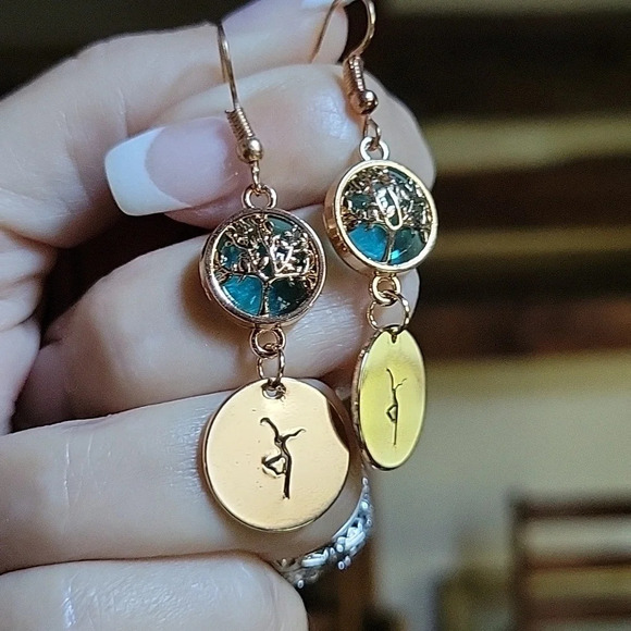 DMB DREAMING TREE FIREDANCER EARRINGS - Picture 3 of 7